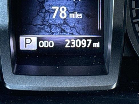 Used 2022 Toyota Tacoma SR5 image 28