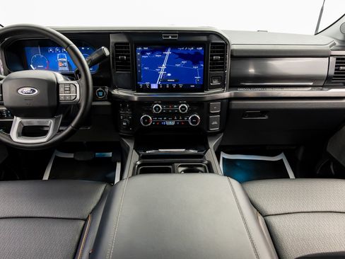 Used 2025 Ford F250 Lariat AWD/4WD image 38