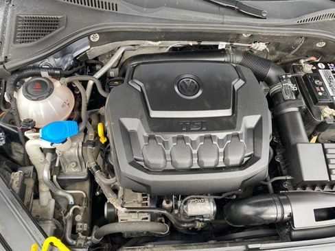 Used 2022 Volkswagen Passat 2.0T image 21