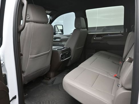 Used 2025 Chevrolet Silverado 3500 LTZ w/ LTZ Convenience Package image 2