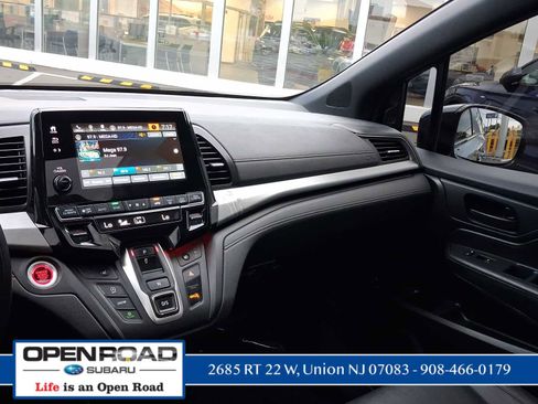 Used 2023 Honda Odyssey Sport image 21