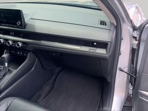 Used 2024 Honda CR-V EX image 18