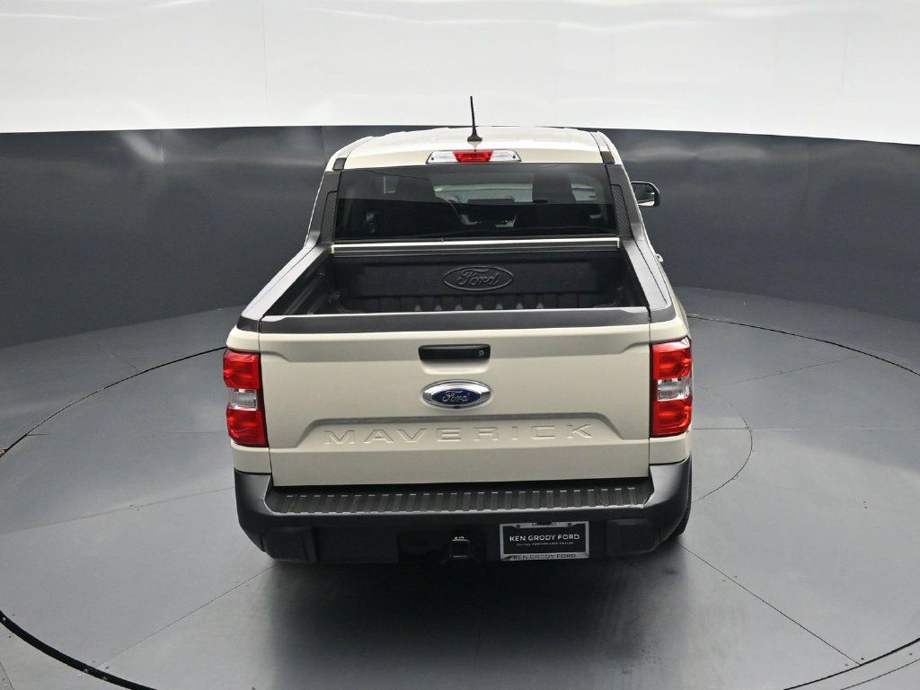 Certified 2024 Ford Maverick XLT w/ XLT Luxury Package FWD image 39
