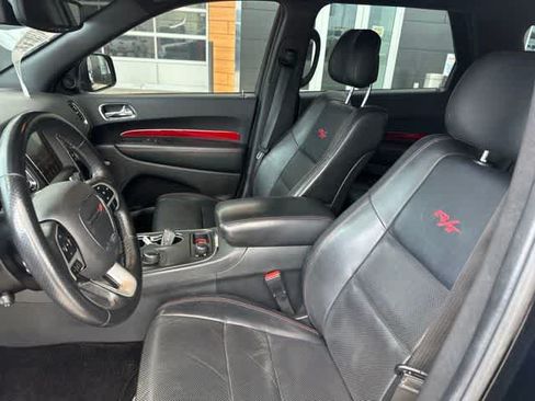 Certified 2017 Dodge Durango R/T w/ Trailer Tow Group IV AWD/4WD image 4