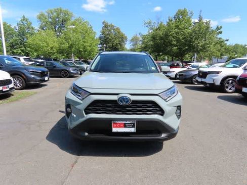 Used 2019 Toyota RAV4 XLE w/ Convenience Package AWD/4WD image 6