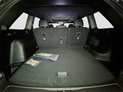 New 2025 Jeep Grand Cherokee Limited w/ Luxury Tech Group II image 30