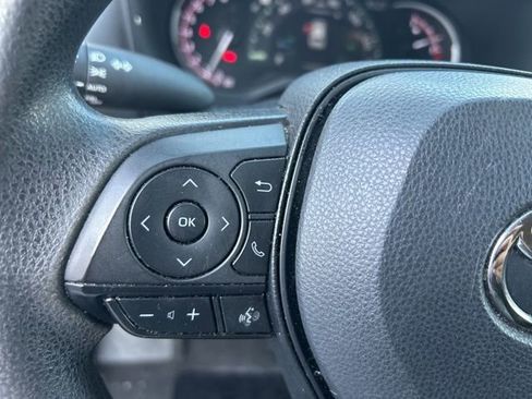 Used 2023 Toyota RAV4 XLE image 15