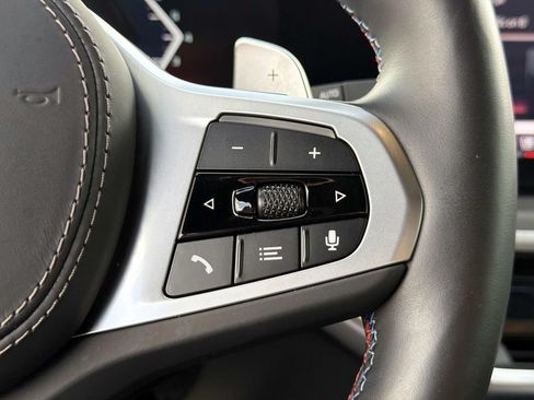 Used 2025 BMW X5 M60i AWD/4WD image 29