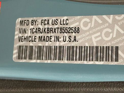 New 2026 Jeep Grand Cherokee L Limited w/ Luxury Tech Group II AWD/4WD image 39