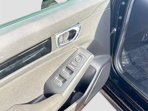 Used 2025 Honda Civic Sport image 17