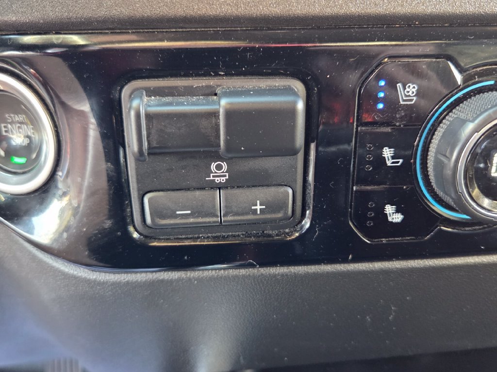 Used 2023 Chevrolet Silverado 1500 LTZ AWD/4WD image 26