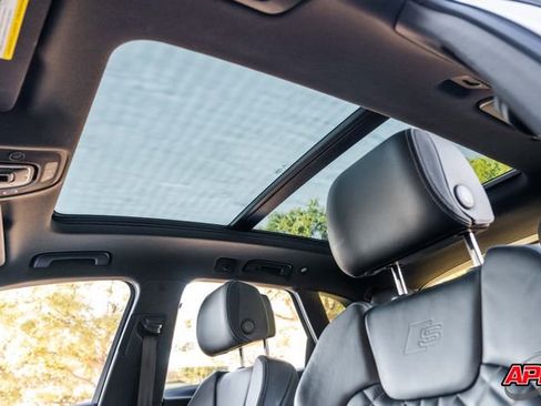 Used 2020 Audi SQ5 Premium Plus w/ Premium Plus Package image 30