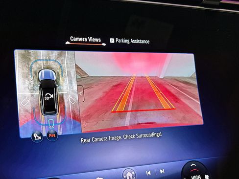 New 2025 Mercedes-Benz Maybach EQS 680 4MATIC image 24