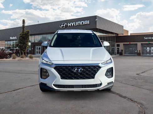 Used 2020 Hyundai Santa Fe SE image 8