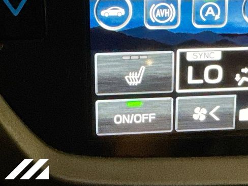 Used 2026 Subaru Forester Premium AWD/4WD image 21
