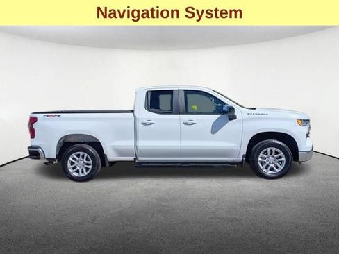 Used 2023 Chevrolet Silverado 1500 LT AWD/4WD image 4