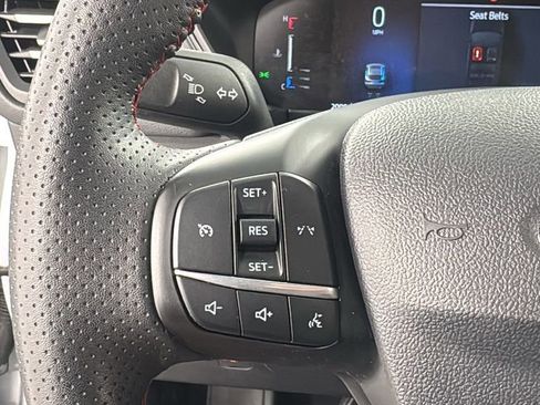 Used 2023 Ford Escape ST-Line image 22