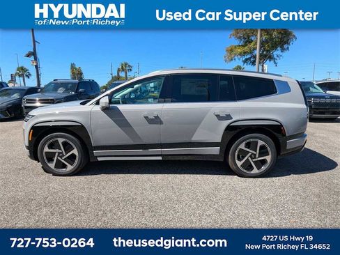 New 2026 Hyundai Ioniq 9 Limited image 4