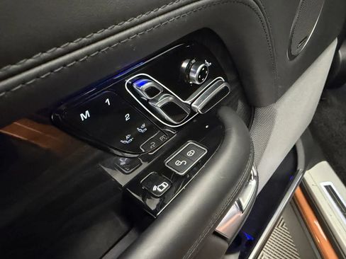 Used 2019 Land Rover Range Rover Long Wheelbase Autobiography AWD/4WD image 61