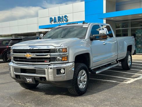Used 2019 Chevrolet Silverado 3500 LTZ w/ LTZ Plus Package AWD/4WD image 3