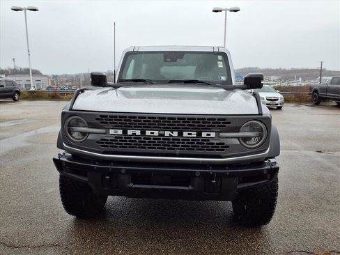Certified 2024 Ford Bronco Badlands image 2