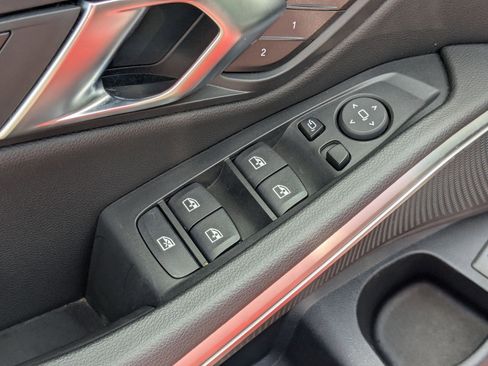 Certified 2024 BMW 330i Sedan image 14