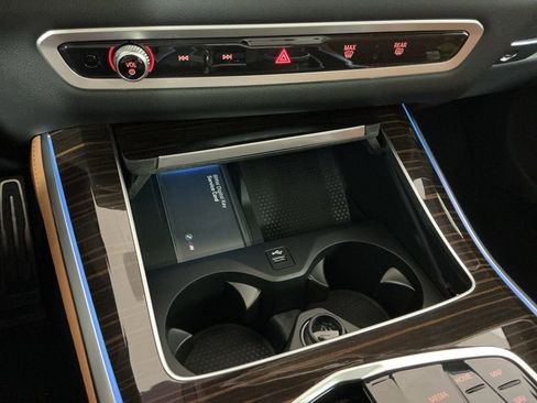 New 2026 BMW X5 xDrive50e w/ M Sport Package image 15
