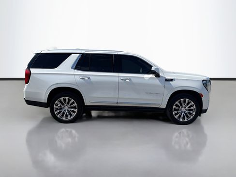 Used 2022 GMC Yukon Denali AWD/4WD image 6
