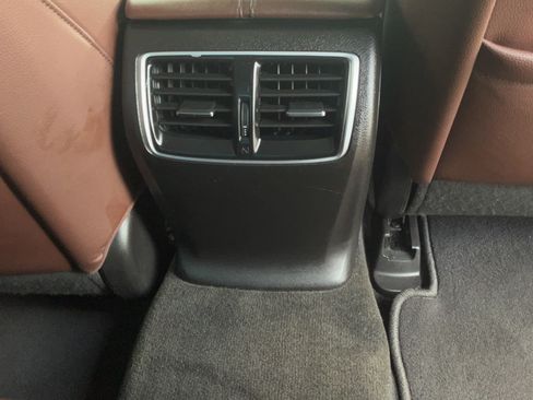 Used 2016 Acura TLX FWD image 21