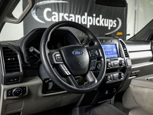 Used 2022 Ford F350 XLT w/ XLT Premium Package image 15