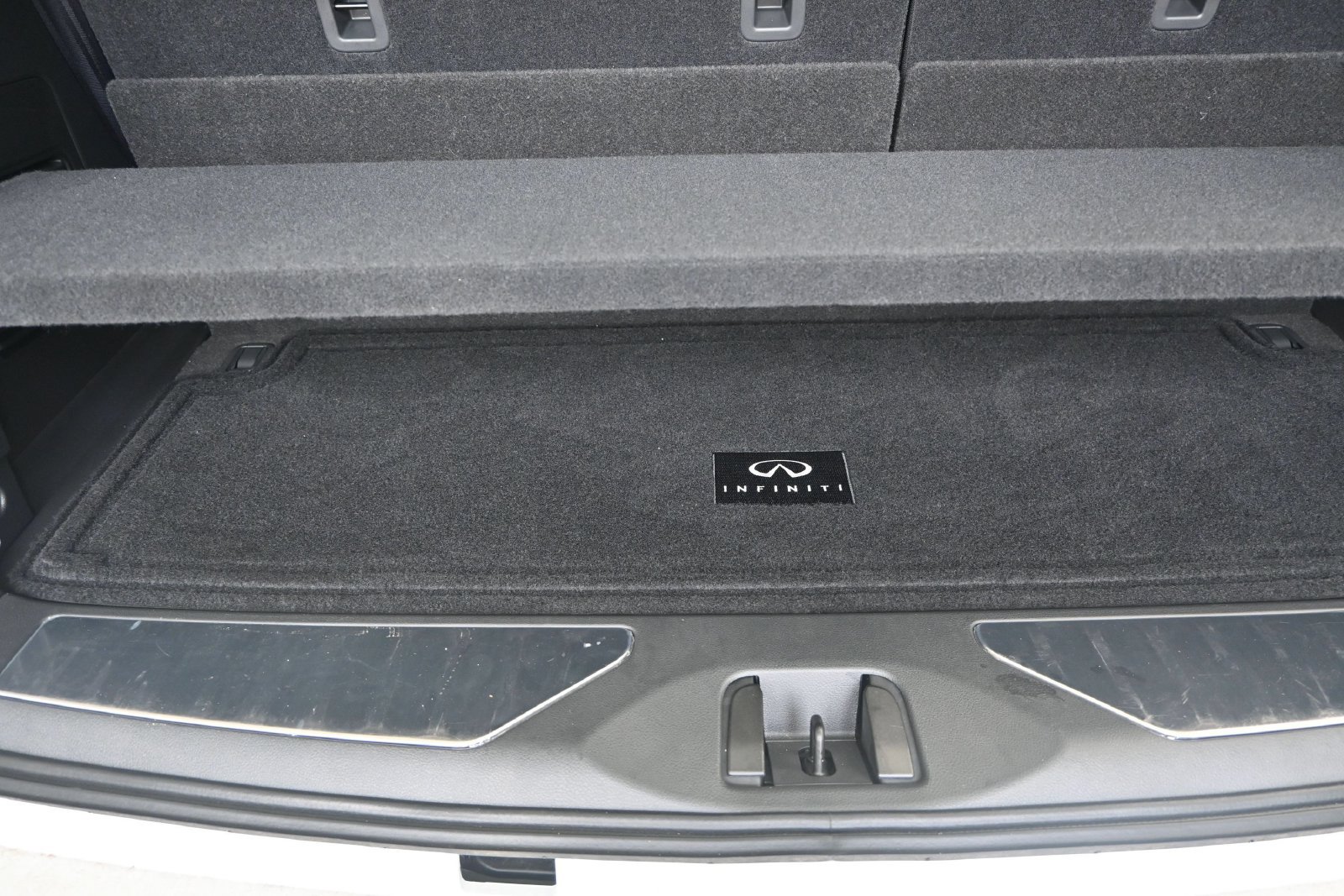 New 2027 INFINITI QX80 Autograph w/ Premium Cargo Package AWD/4WD image 21