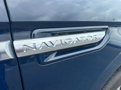Used 2020 Lincoln Navigator L Reserve w/ Luxury Package AWD/4WD image 7