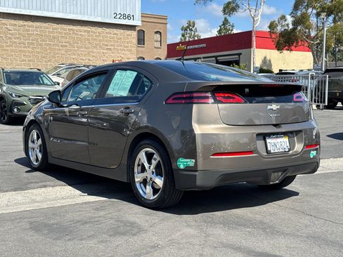 Used 2014 Chevrolet Volt Premium w/ Premium Trim Package image 7