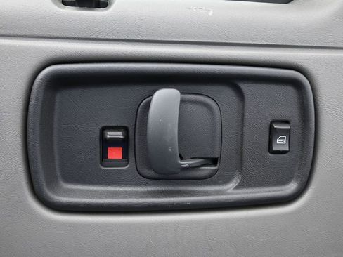 Used 2020 GMC Savana 3500 LT w/ LT Preferred Equipment Group image 30