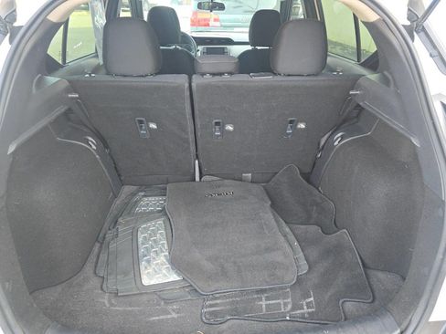 Used 2020 Nissan Kicks SV image 16