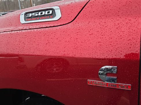New 2026 RAM 3500 Tradesman AWD/4WD image 31
