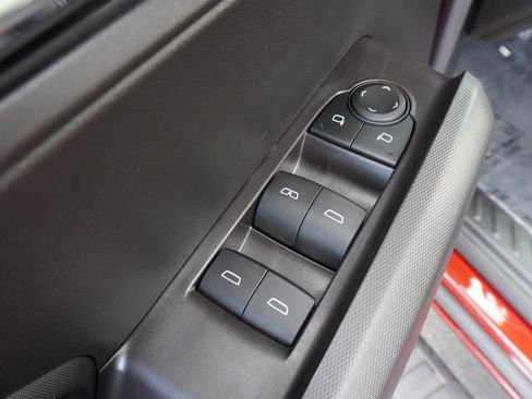 New 2026 GMC Canyon Elevation w/ Convenience Package image 16