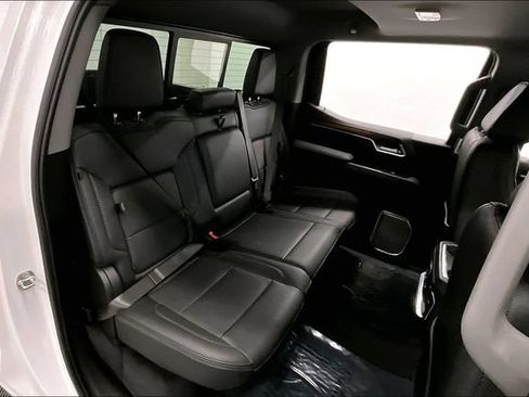 Used 2025 GMC Sierra 1500 Denali AWD/4WD image 26