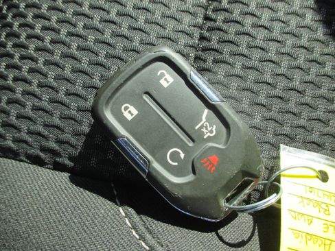 Used 2023 GMC Acadia SLE w/ Driver Convenience Package AWD/4WD image 26