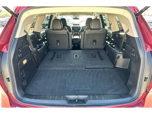 Used 2020 Subaru Ascent Limited w/ Popular Package #2A image 17