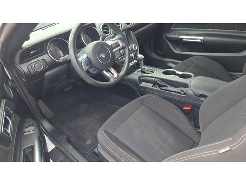 Used 2022 Ford Mustang Coupe w/ Equipment Group 101A RWD image 18