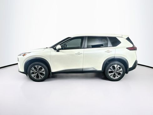 Used 2023 Nissan Rogue SV FWD image 4