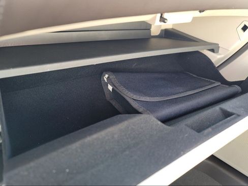 Used 2018 Buick LaCrosse Essence w/ Sights and Sounds Package image 11