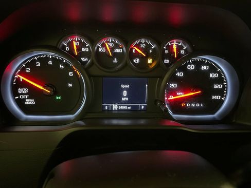 Used 2021 Chevrolet Silverado 1500 Custom Trail Boss w/ LPO, Dark Essentials Package AWD/4WD image 6