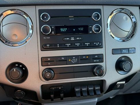 Used 2016 Ford F350 XLT image 10