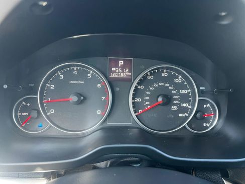 Used 2014 Subaru Outback 2.5i Premium AWD/4WD image 20