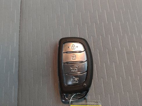 Used 2021 Hyundai Tucson Value w/ Cargo Package AWD/4WD image 32