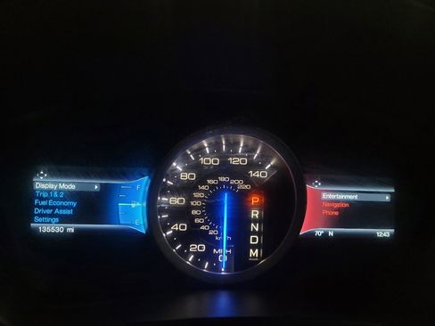 Used 2014 Ford Explorer XLT w/ Equipment Group 202A image 23