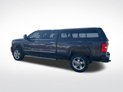 Used 2016 GMC Sierra 2500 Denali w/ Duramax Plus Package image 2