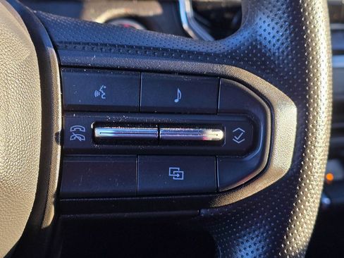 Used 2024 Chevrolet Colorado W/T image 22